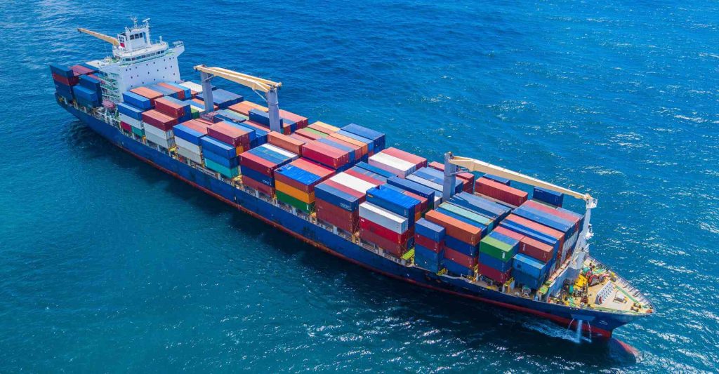 Container ship at sea where carrier liability and cargo insurance coverage diverge