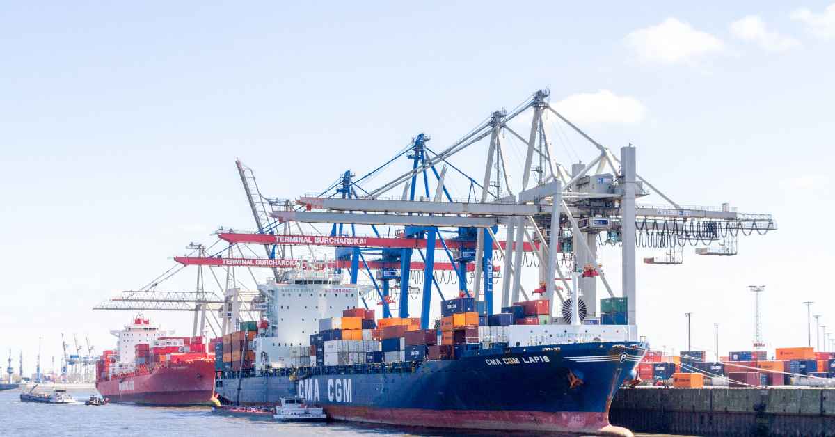 Kā kļūt par kravu ekspeditoru? 4 How to Become a Freight Forwarding Agent?