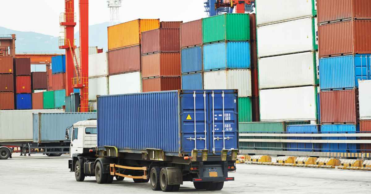 What is the Difference Between FCL and LCL Shipments