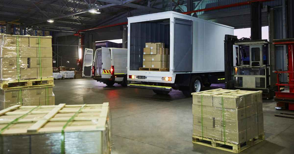 What's the Difference Between Cargo and Logistics