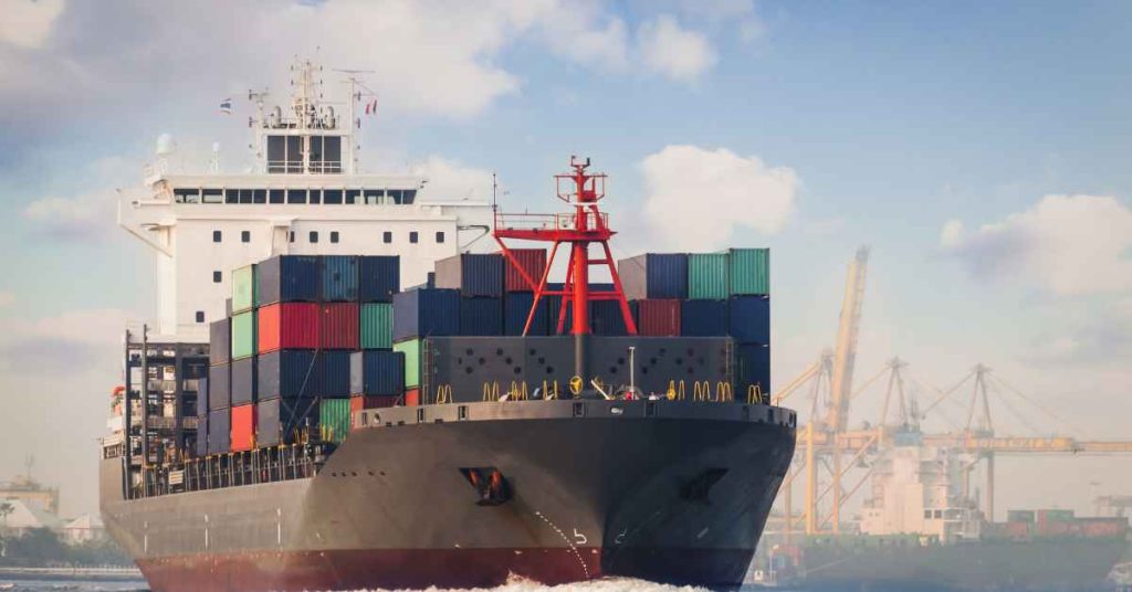 what is a freight forwarder​