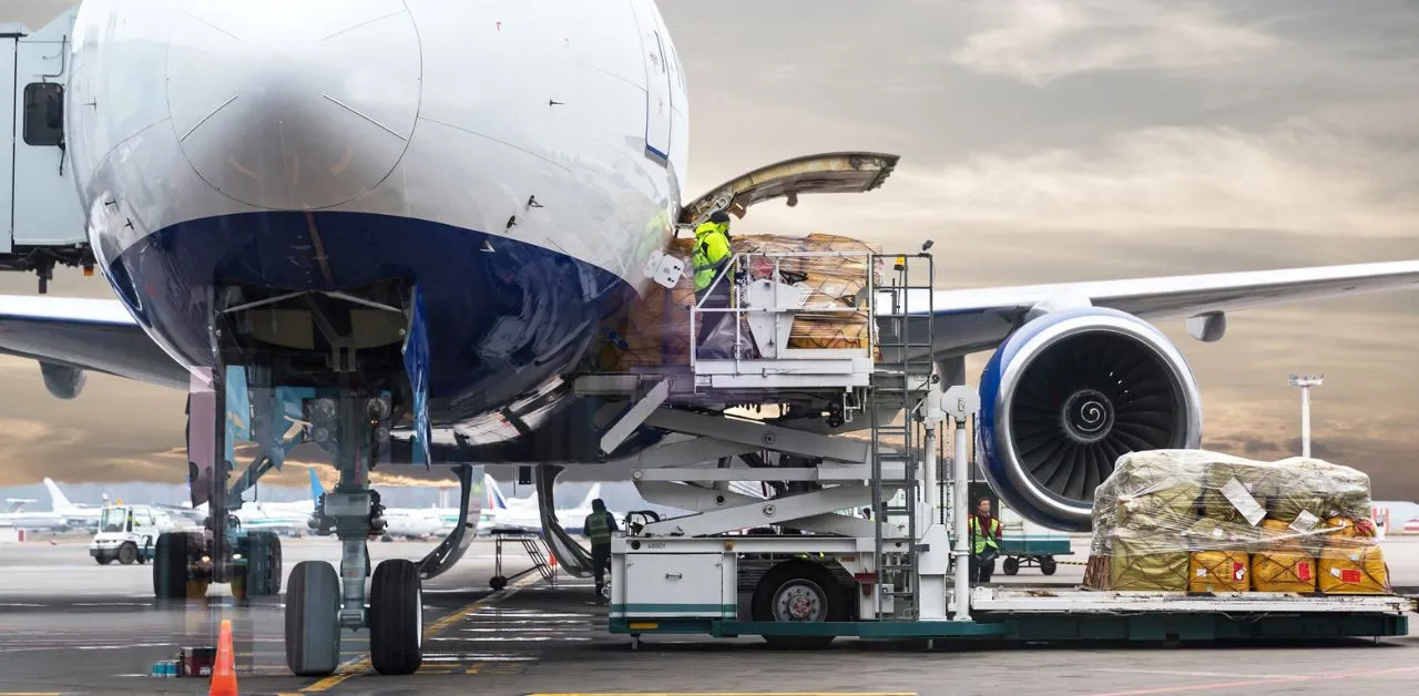 Carga Aérea da China para o Reino Unido 4 Reino Unido 4 Air Cargo from China to UK